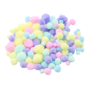 300 POMPONS PASTELS 3 TAILLES ET 5 COLORIS ASSORTIS